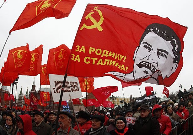 Communist Government wins Civil War in Russia