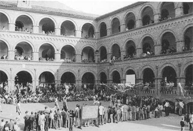 Universidad Santo Tomas - Colombia