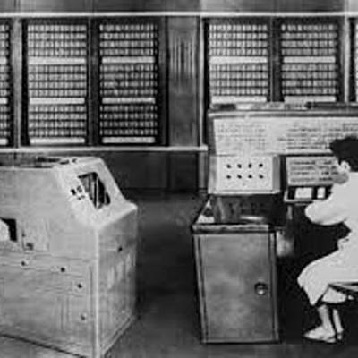 Timeline: LINEA DE TIEMPO DE LOS SISTEMAS OPERATIVOS