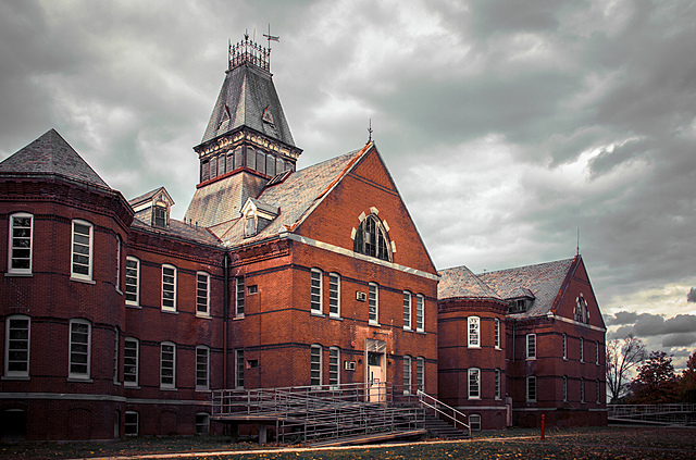 visiting there great aunt lucinda