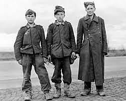 generation of young soldiers supporting Stalin