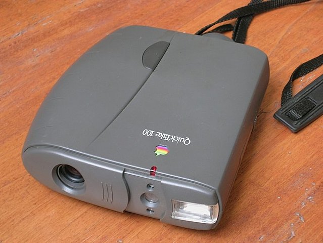 The Apple Quicktake-100