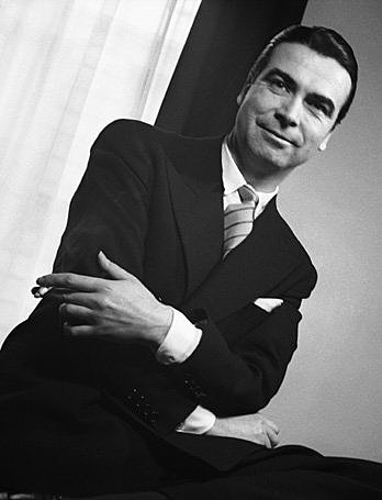 CRISTOBAL BALENCIAGA (España)