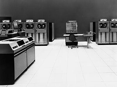 sistema operativo IBM 1965-1972