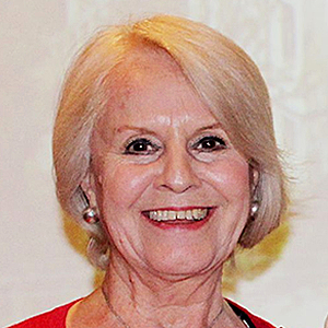 Lucia Santelices Cuevas