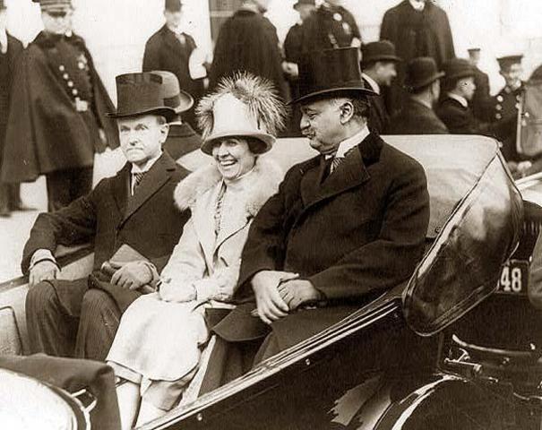 Calvin Coolidge stops Nicaragua war