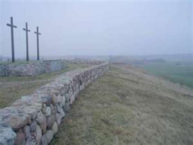 Non-aggression pact; Germany and Russia; divide poland