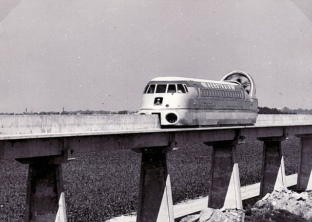 premiers essais aérotrain