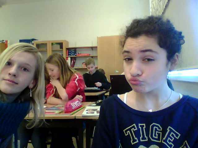 Jag sjöng på skolavslutningen med Cissi och Alice!