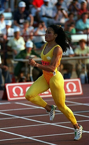 Flo Jo became an NCAA 200 meter champion