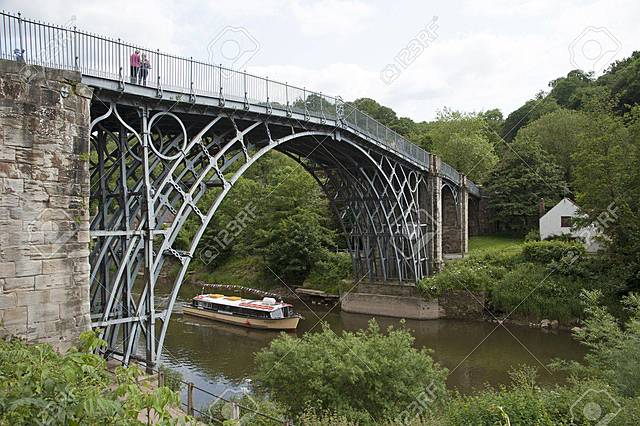 El primer puente de hierro