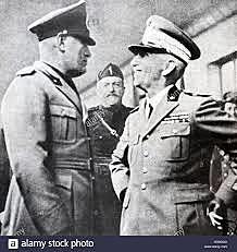 Viktor Emanuel III.ak gobernua osatzea Mussoliniri eskaini