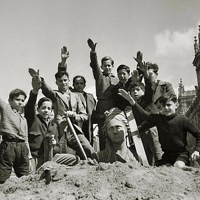 Timeline: Gerra arteko mundua