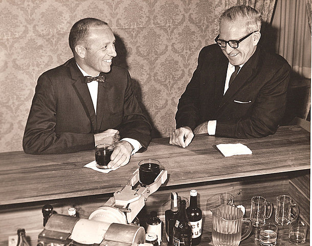 G.C. Devol desarrolla diseños para Transferencia de artículos programada.