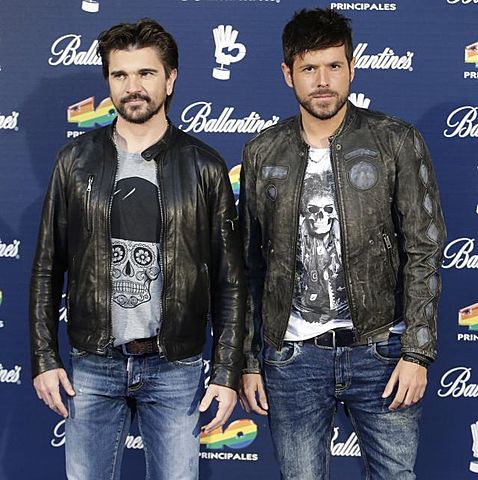 Doble nomination to the Latin Grammys