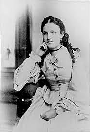 Thomas Edison se casa con Mary Silwell.