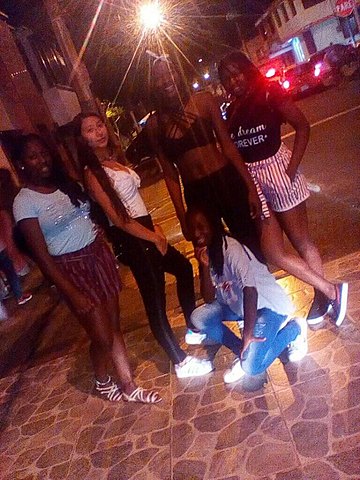 celebrando el 31 con mis amigas