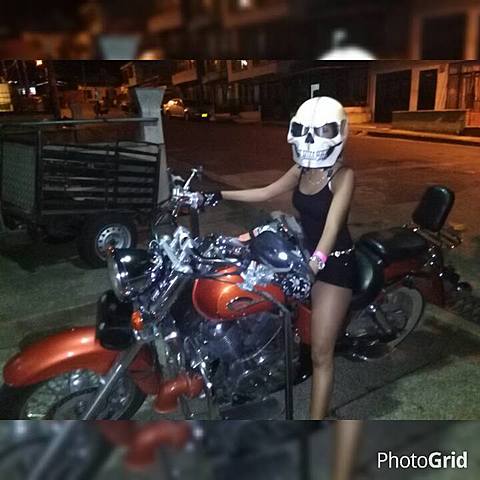 iba para un encuentro en la moto de mi abuelo