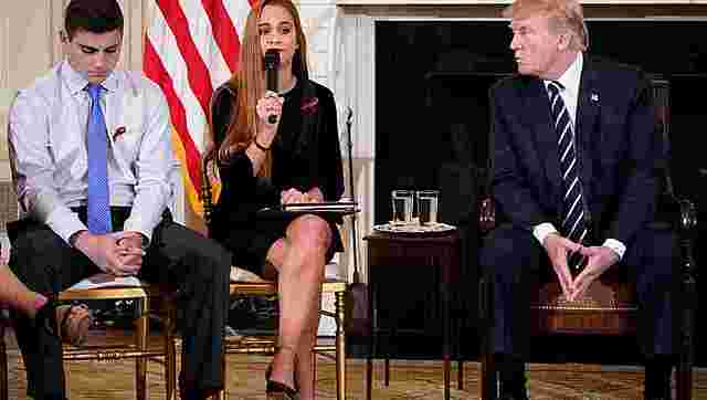 Students talk to politicians