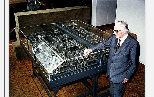 Primer Ordenador Digital