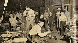 Timeline: CONCEPCIÓN HISTÓRICA DE LA INFANCIA Y ADOLESCENCIA