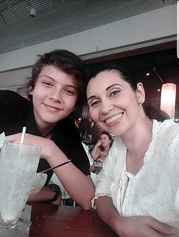 ESPERANDO A MI PADRASTRO