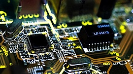 Timeline: AMD VS INTEL