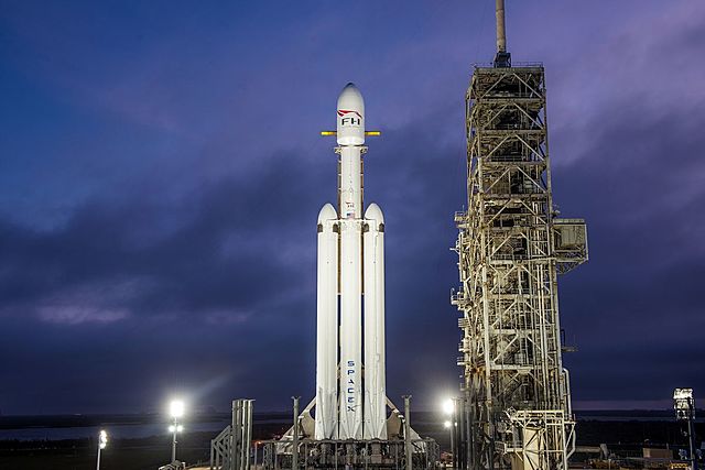 Falcon Heavy.The big boy