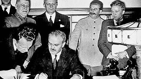 ACUERDO ALEMANIA Y URSS