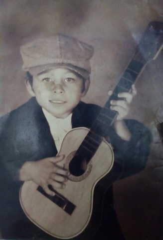 LA VEZ QUE QUISE TOCAR GUITARRA