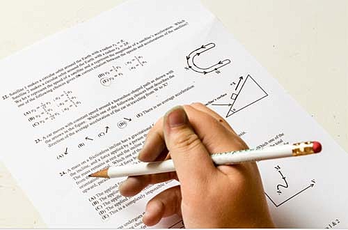 Introducción de exámenes