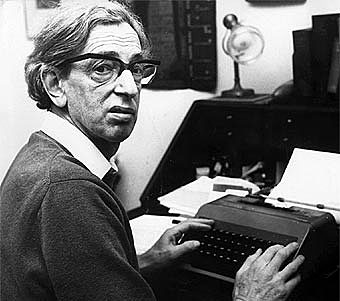 ERIC JOHN ERNEST HOBSBAWM (1917 – 2012)