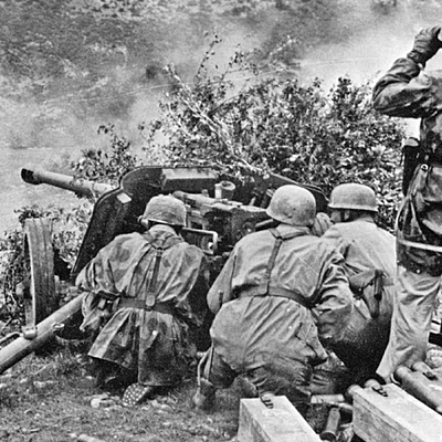 Timeline: WORLD WAR 2