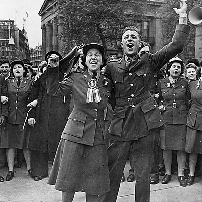 Timeline: Time Line 2 (1865-1945)