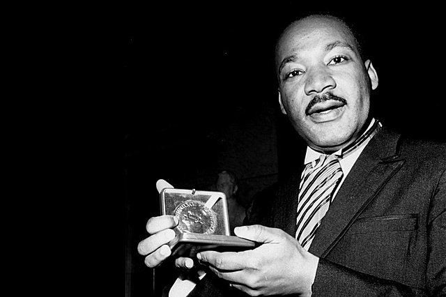 MARTIN LUTHER KING JR  FIRST BLACK PERSON  TO RECEIVE A NOBEL PEACE PRICE