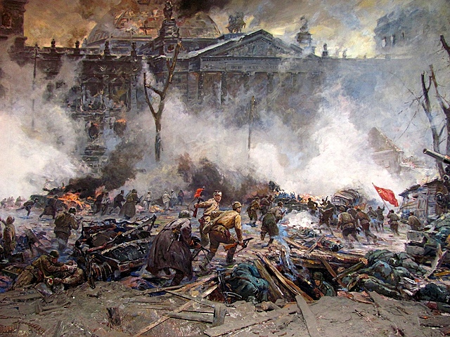 Начало штурма рейхстага советскими войсками во время Берлинской операции