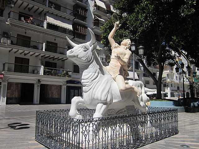 Het europamonument In Torremolinos