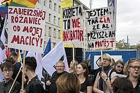 stakingen verboden in polen .