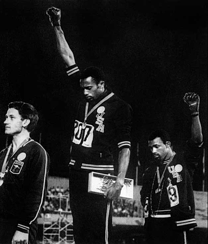 TOMMIE SMITH ET JOHN CARLOS