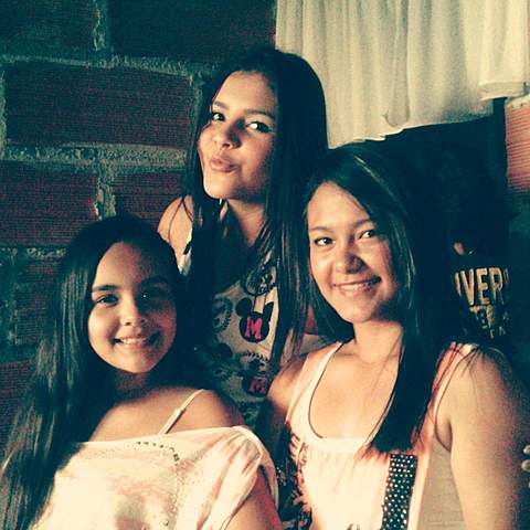 CELEBRANDO LA LLEGADA DE UNA AMIGA