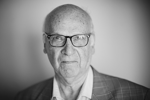 Salvador Espriu Quan al llum pujada des del fons del mar