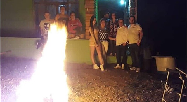 AÑO NUEVO CON MI FAMILIA