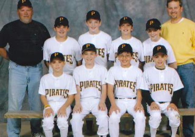 Hace cinco años que jugué para un equipo de beisbol en Noblesville.