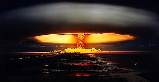 Atomic Bomb (Hiroshima/Nagasaki)