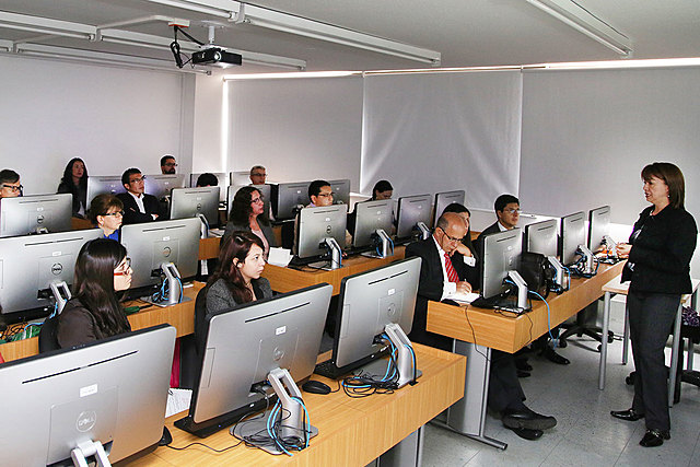 Pedagogía de la Educación Virtual y Personalizada