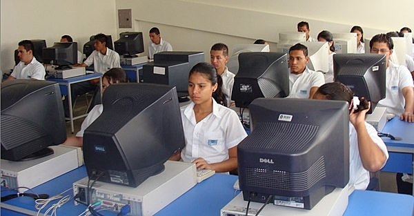 Incremento de la Tecnología Educativa