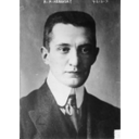 Se instauro un gobierno Provisional presidido por Kerensky tras la caida del zar