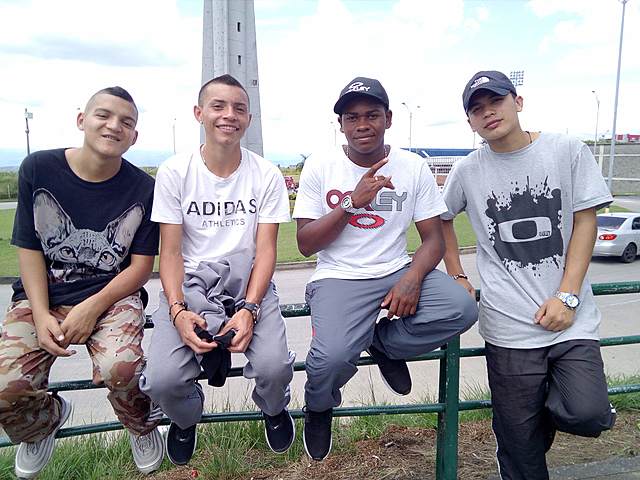 haciendo deporte con los panas