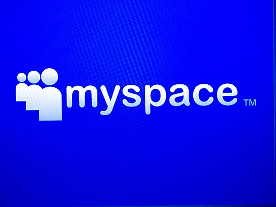 Auge Myspace