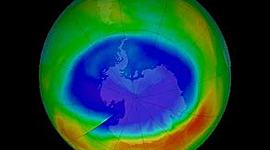 Timeline: CFCs Invented